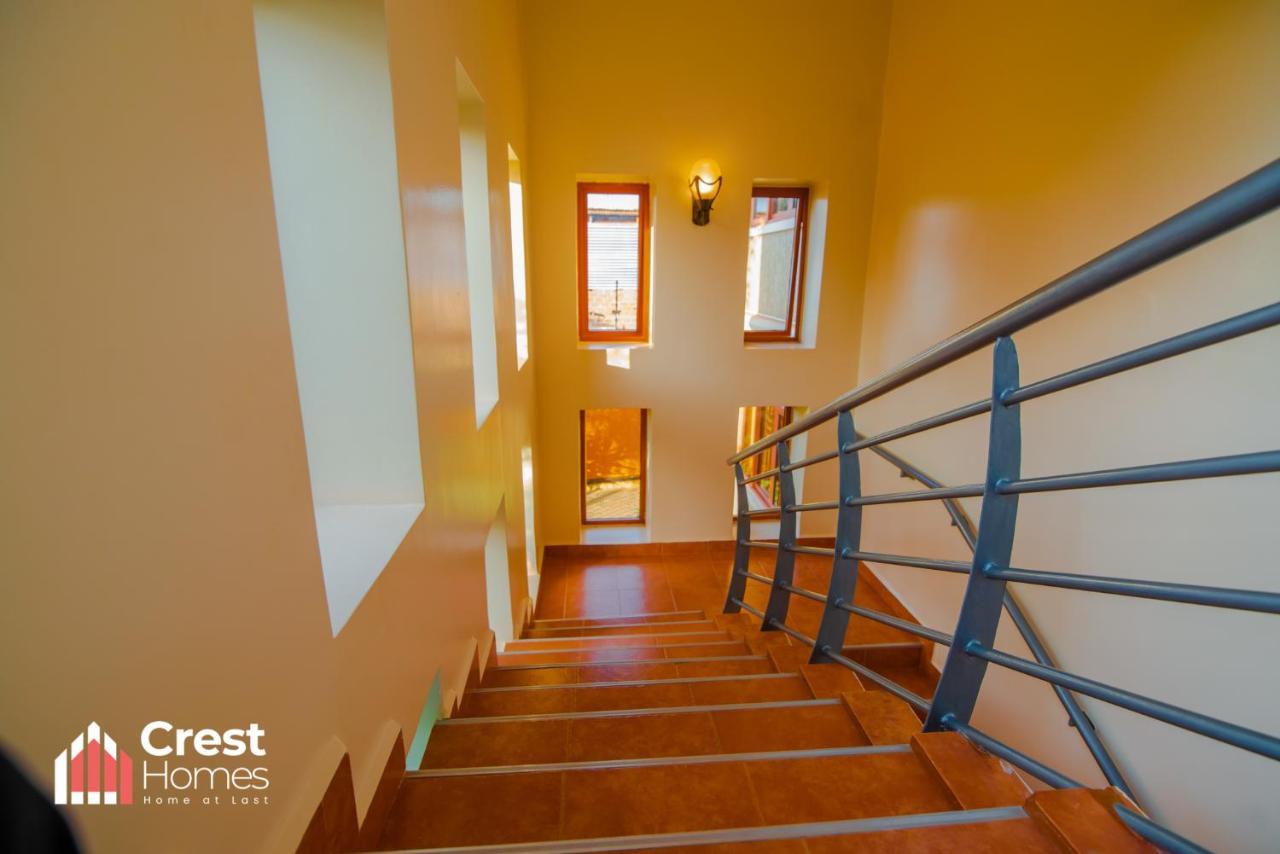 Crest Homes Uganda Kitende Экстерьер фото